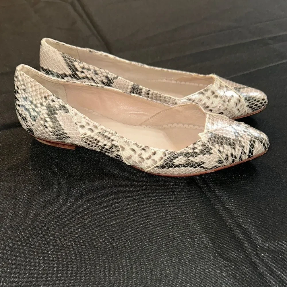 Jack Rogers Snakeskin Patterned Flats Size 5